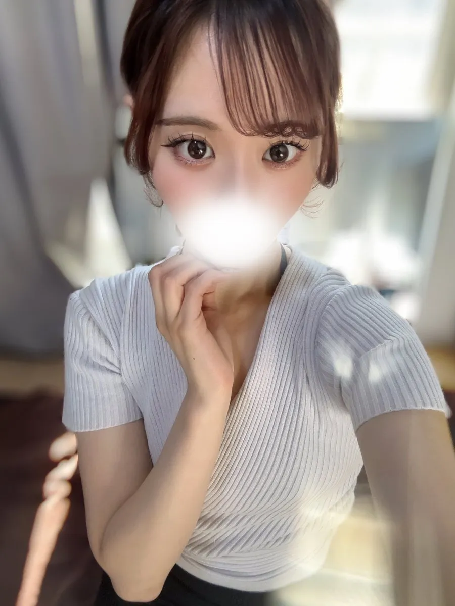 ひなた☁️ The Salon秋葉原@hinaats8