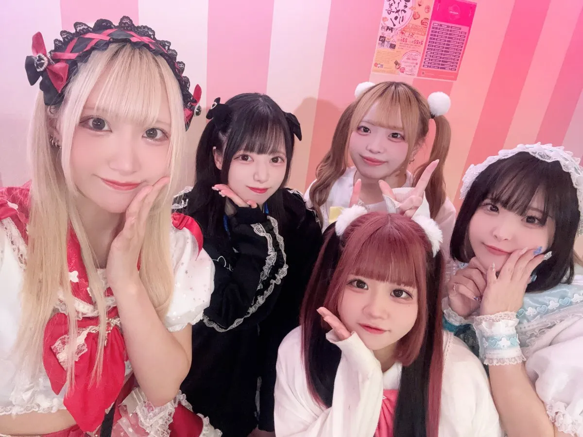 IDOLcafe&Bar くえすちょん?@Bar_question_