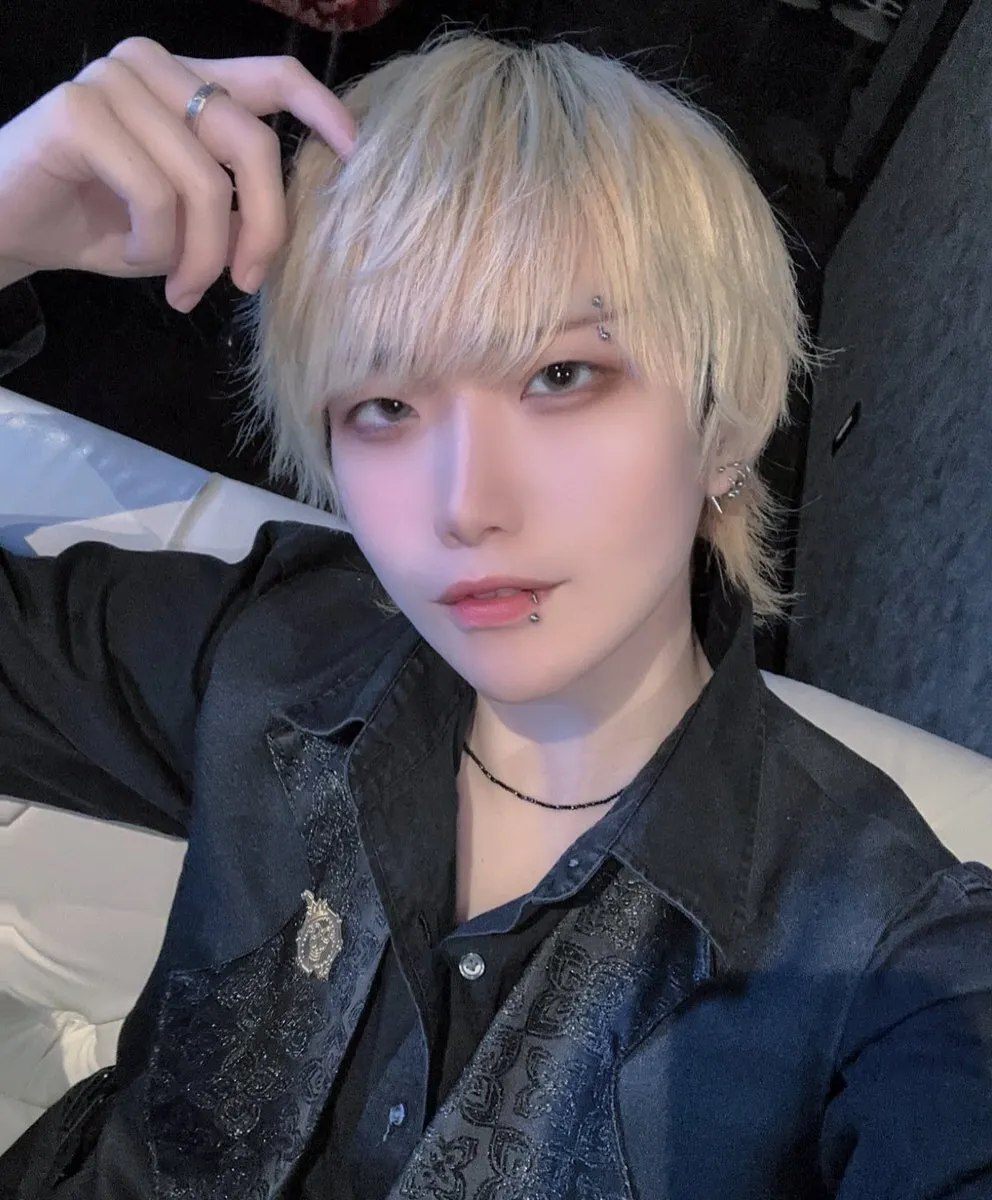 🕷 𝐑𝐢𝐤𝐮 🕷@Riku_MdeROZE