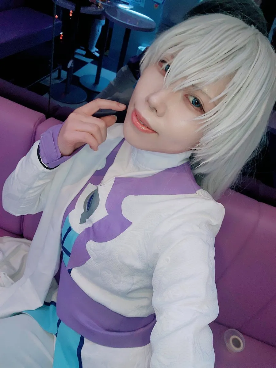 しの（ぴっぴのちゃん🧣）長身むきむき髭おぢさん@polon_shino