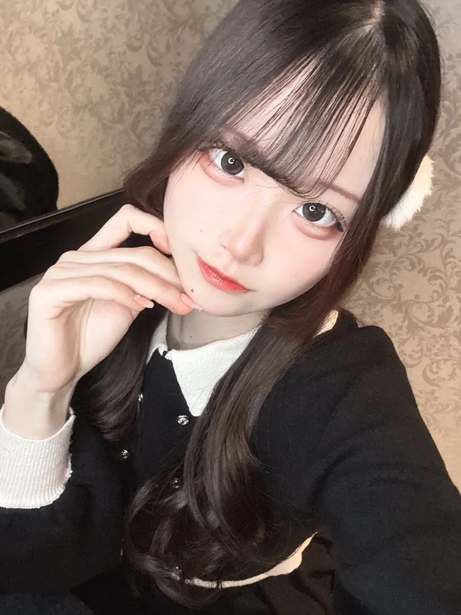 ゆらく@yura9_melanlily