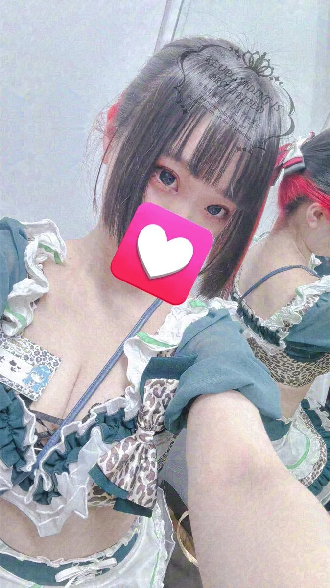 あき@o0akinya0o