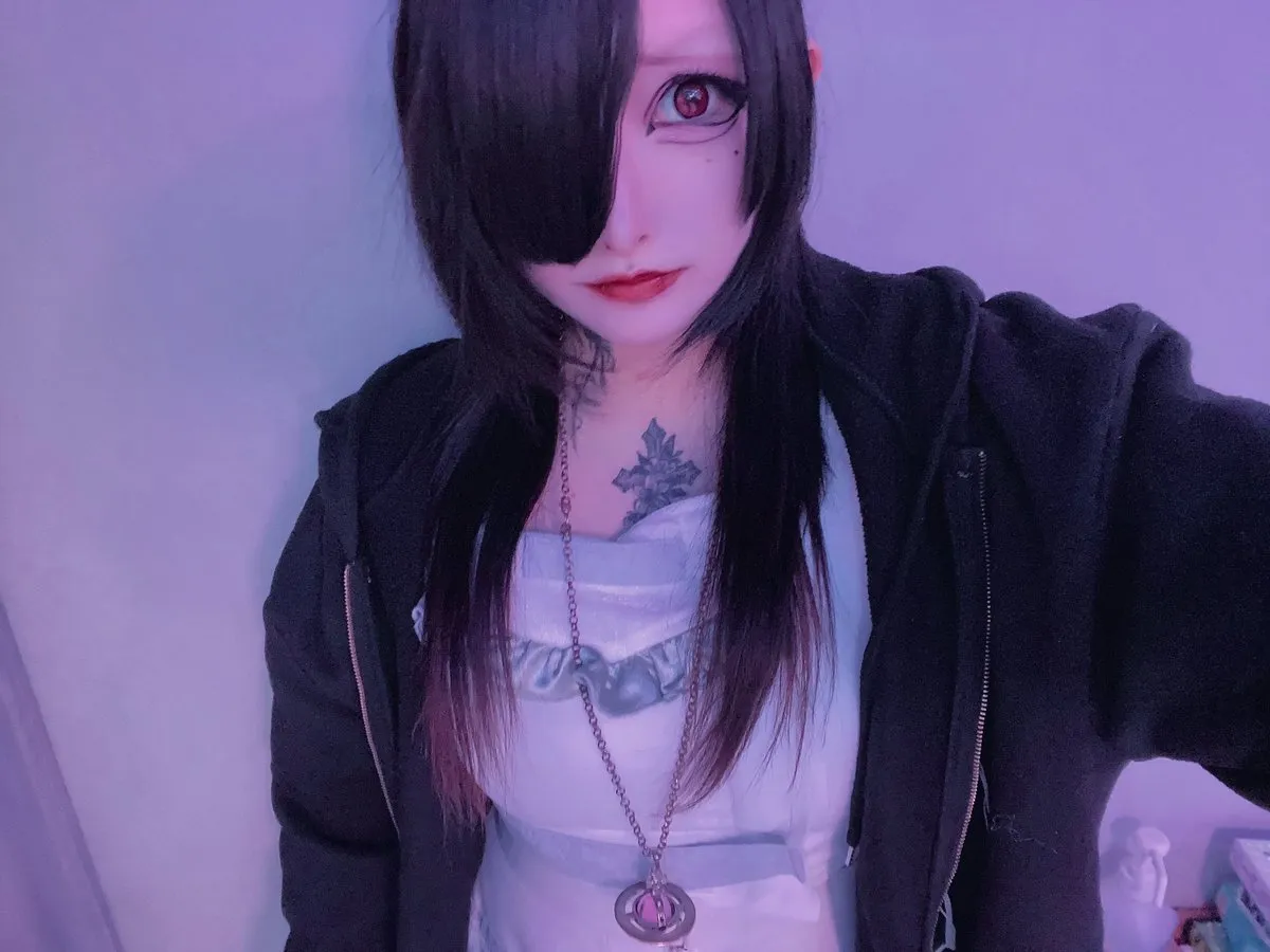 ゆきさん@15369_UxwxU