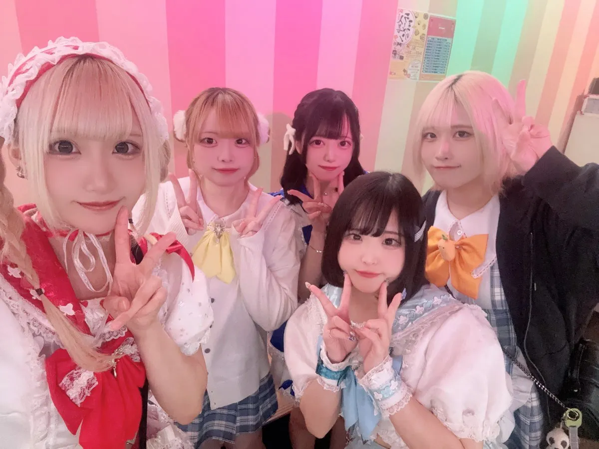 IDOLcafe&Bar くえすちょん?@Bar_question_