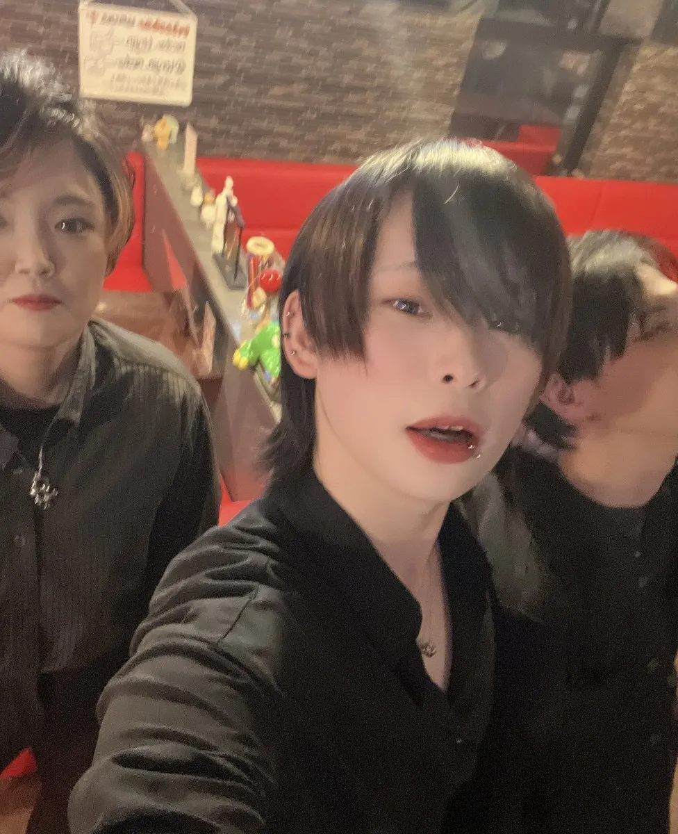 上下左右田門@ニコバー福岡天神店Mixコンカフェ@uesita_damon