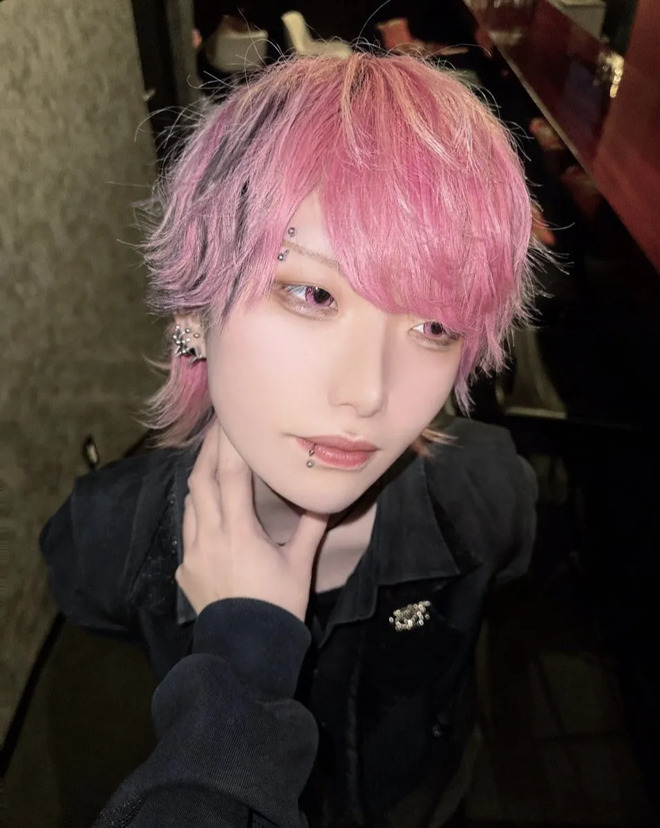 🕷 𝐑𝐢𝐤𝐮 🕷@Riku_MdeROZE