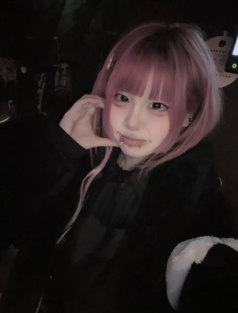 呪愛@ju_a4242564
