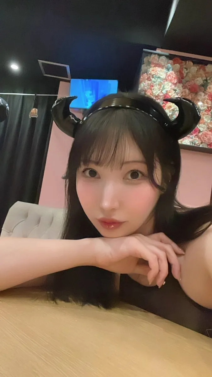 神田とらぶる サキュバスコンカフェ😈@toloveru_knd