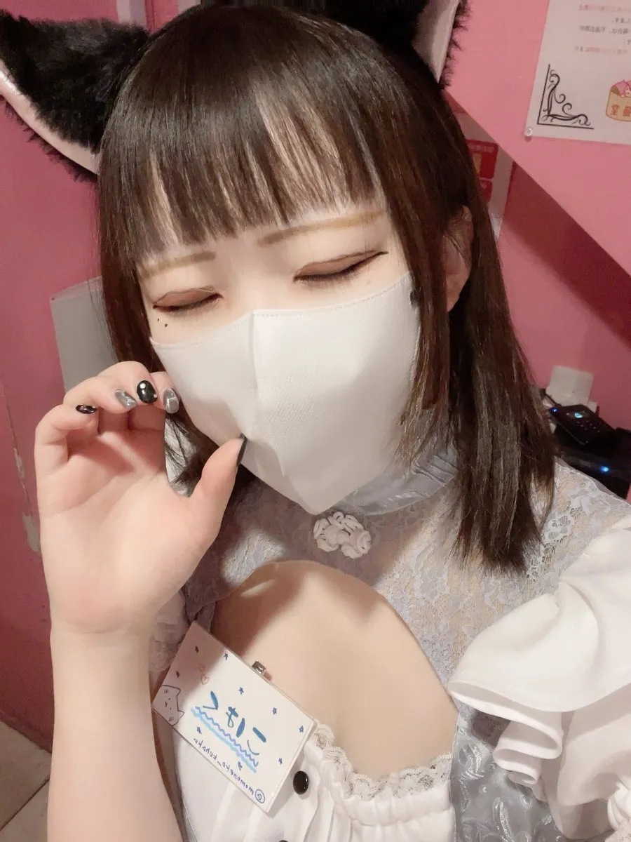 こはく【桃猫堂秋葉原コンカフェ】@momoneko_kohaku