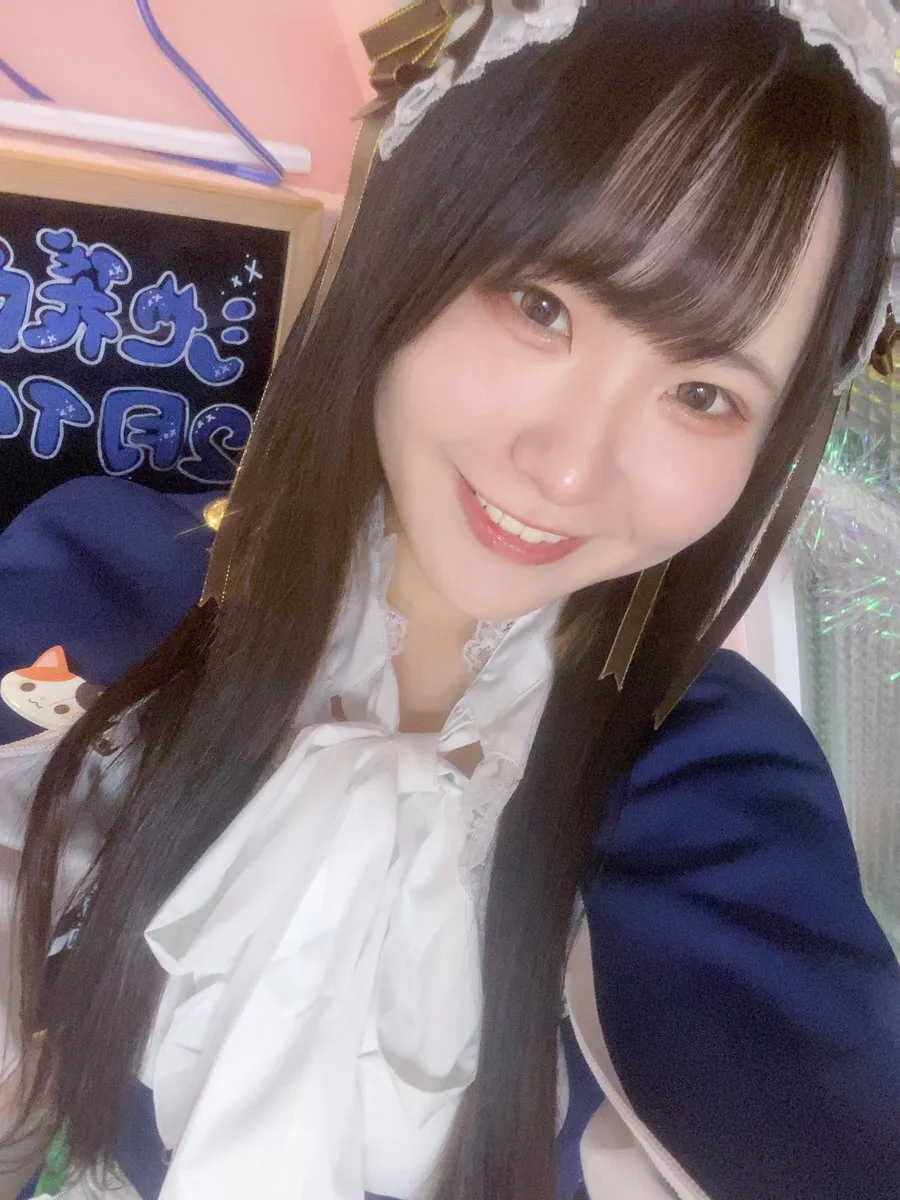 ほし@みけねこカフェ池袋店@hoshimikecat