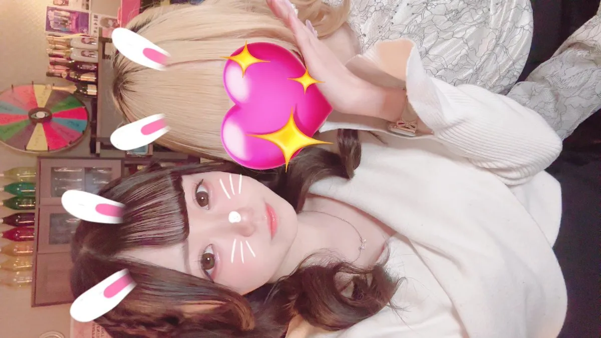 このよはざんこく@chloe_t_hin4