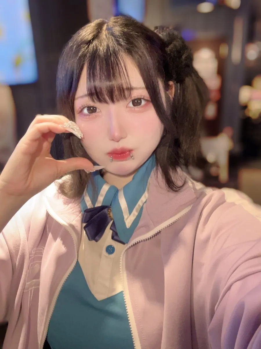 シイナ@アニソンバーX@shiina_anison
