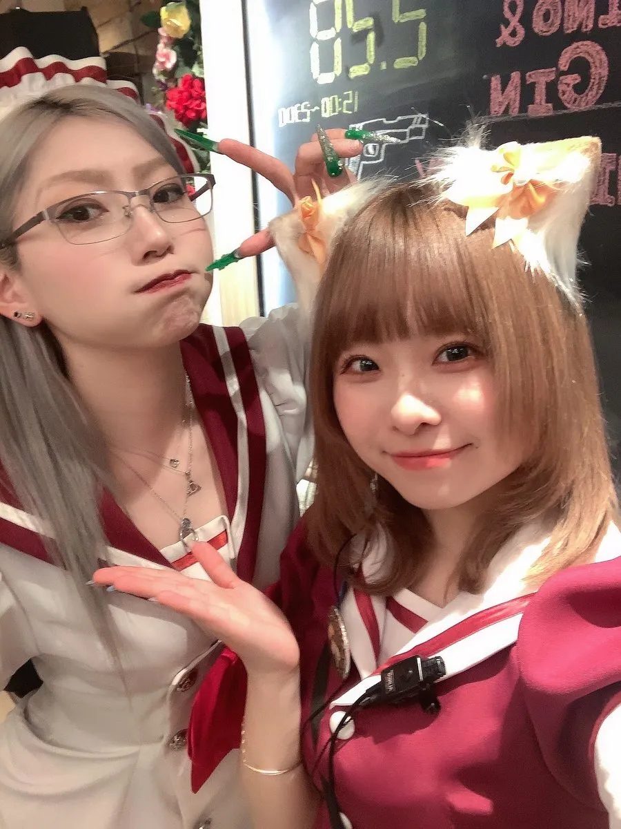 クイーンズコート ~女神の中庭~｜秋葉原メイドカフェ@MegamiTwit