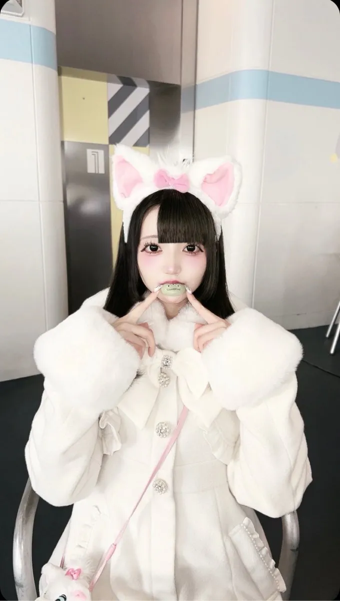 ねむちゃん@anaosi14_nemu