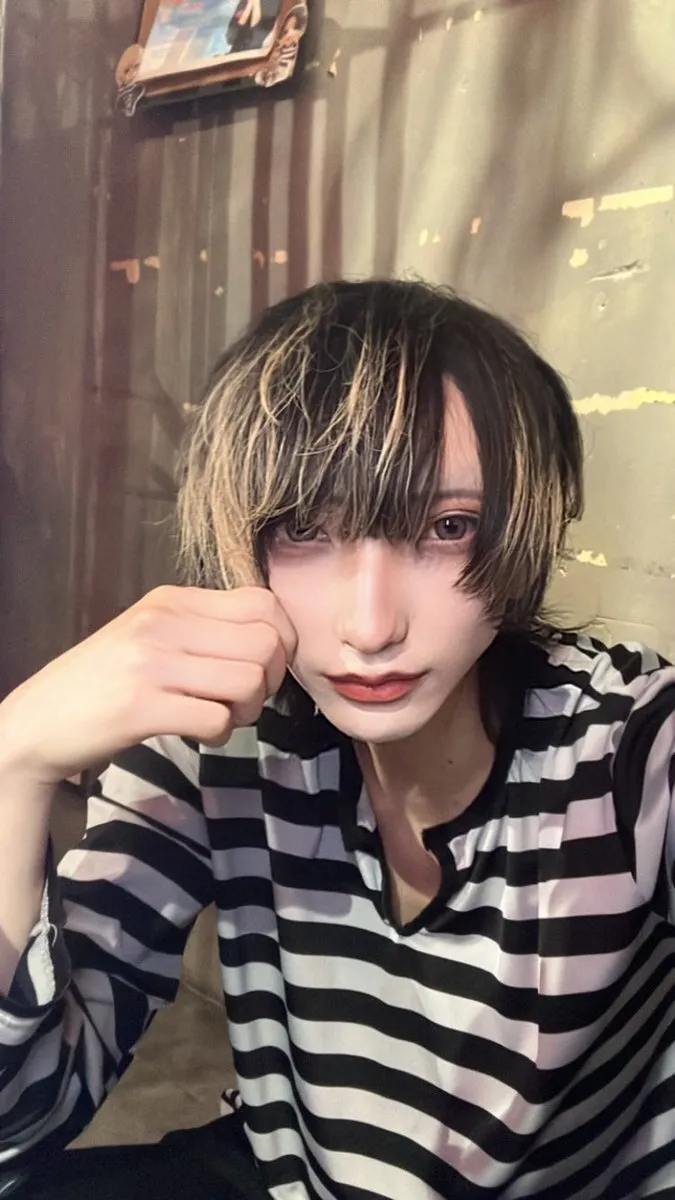 あけの@prison_akeno