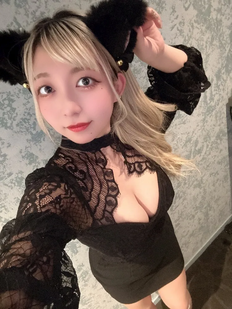 【池袋にゃんパラ】にゃんこパラダイス🐈SNSでバズる👆@NyankoParadise_