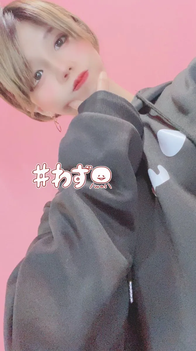 夜＠みけねこカフェ秋葉原@yorumikecat