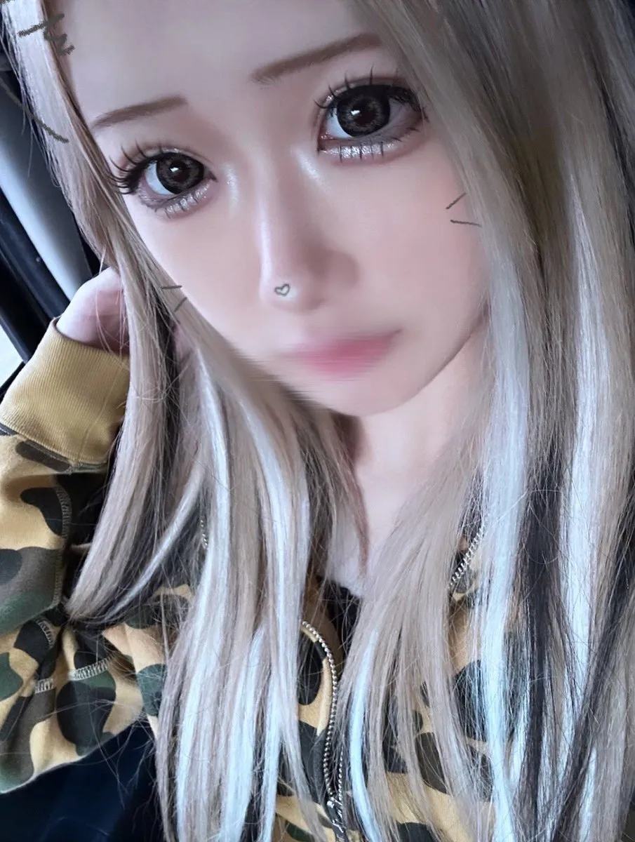 もも@F@f_momocasinobar