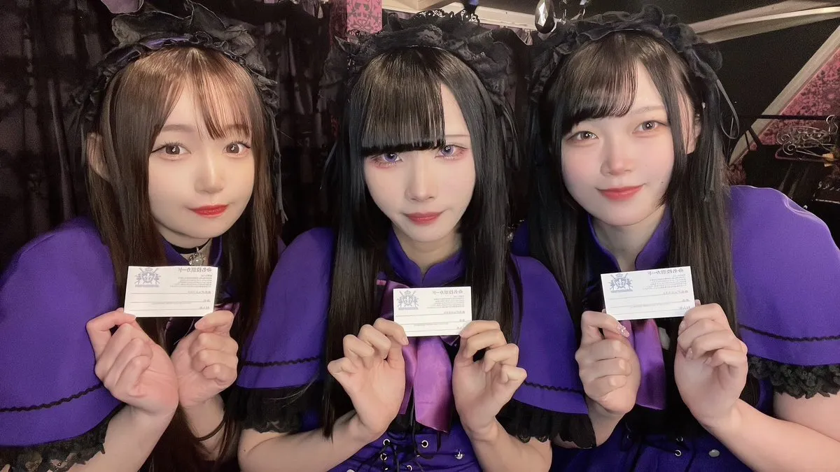 ⚔Jeanne D'arc秋葉原⚔エンターテイメントカフェ@jeanne_akiba_