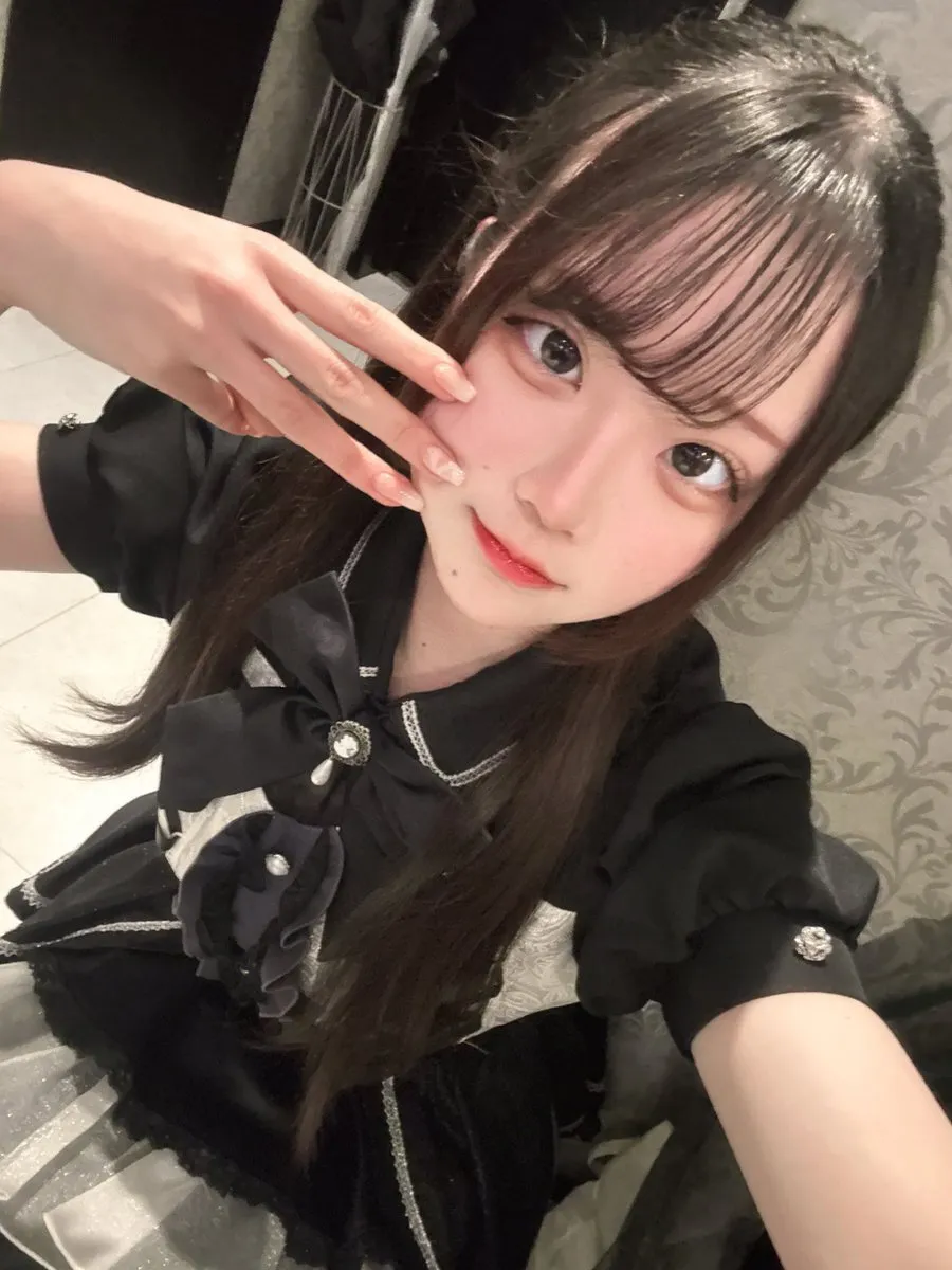 ゆらく@yura9_melanlily