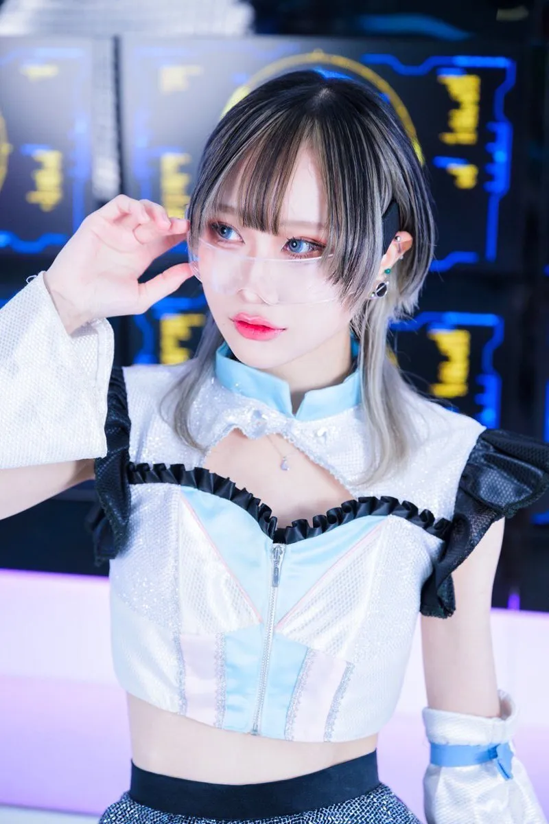 夜見（よみ）🌙e→mit@yomi_devichan