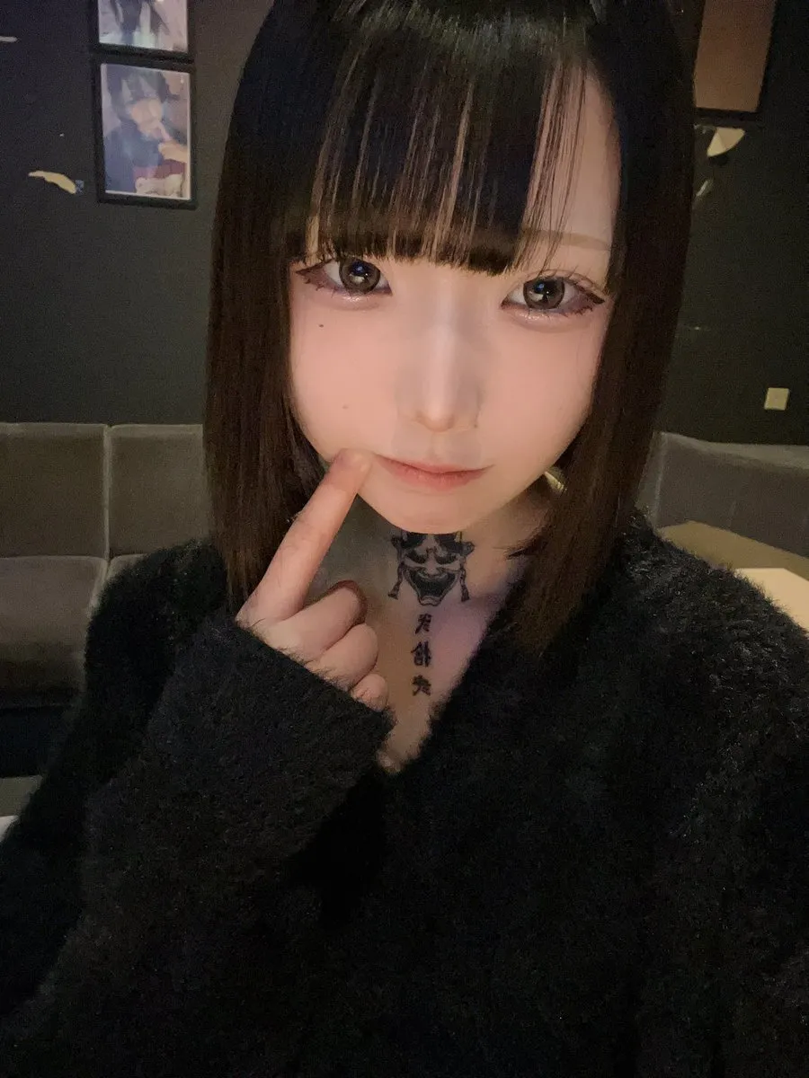 懺悔コンカフェ闇堕ち♡めんたるしすたぁず@zange_con