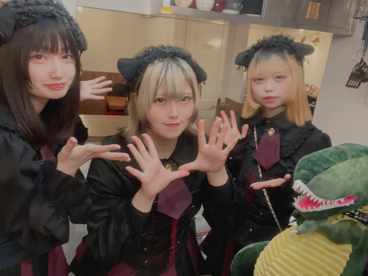 廃墟のエヴァレット大須店RabenSchwarzRitter@Schwarz_evarett