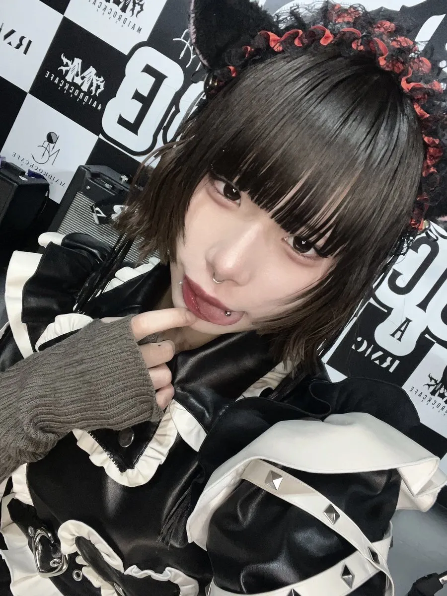 ろはん@MAIDROCKCAFE@rohan_mrc