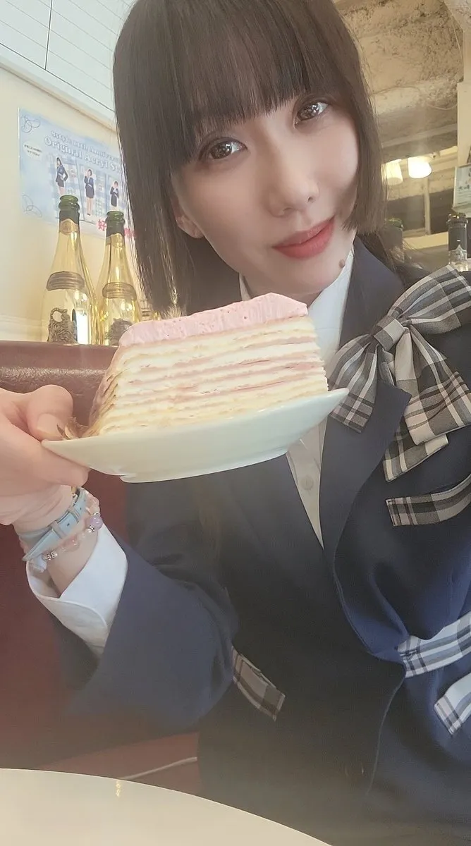 西川真菜@MANA8style