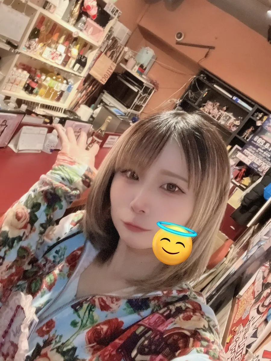しろてんちょ🎀もふる新宿三丁目コンカフェ@mofru_shiro