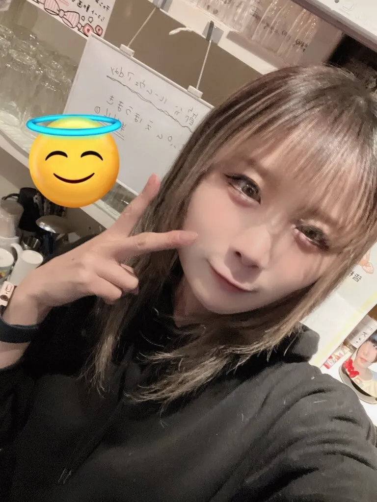 アニソンバーもふる新宿三丁目 コンカフェ最大手🤍@mofru_sanchome