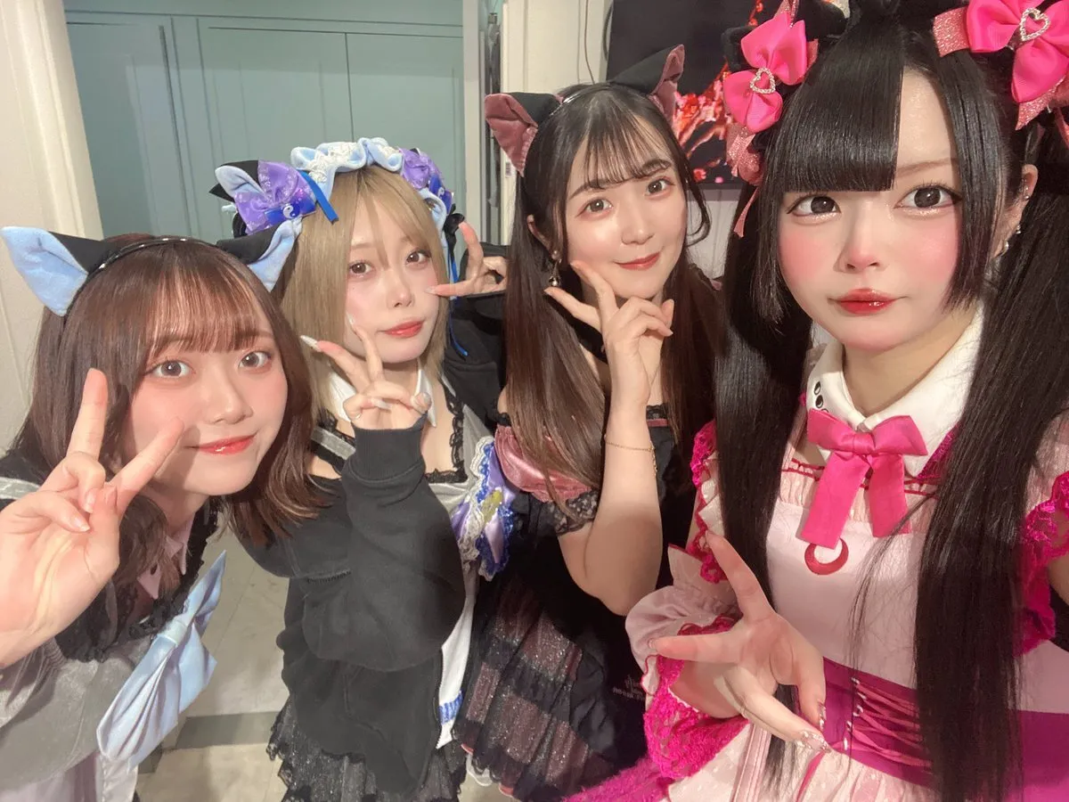 🌕Emily with Paper moon🌕【コンカフェ】新人キャスト募集中🐱@emily_papermoon