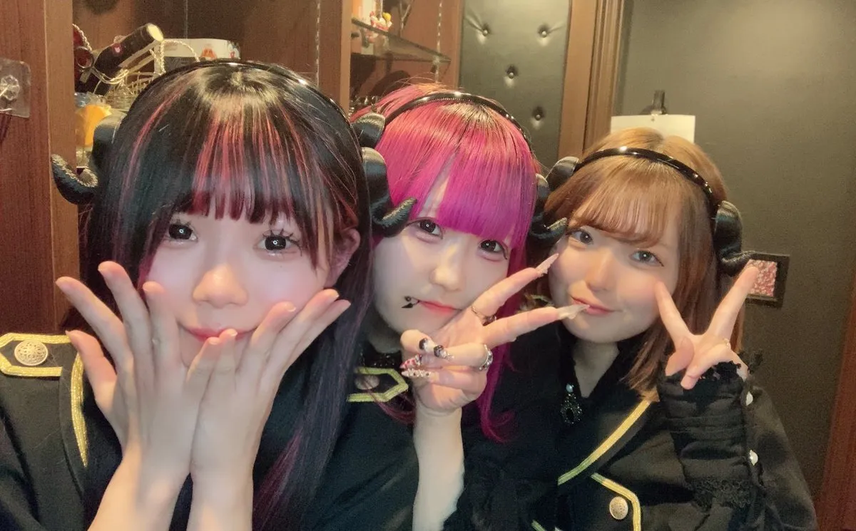 秘密結社cafe神は忘却ス@kamibousu