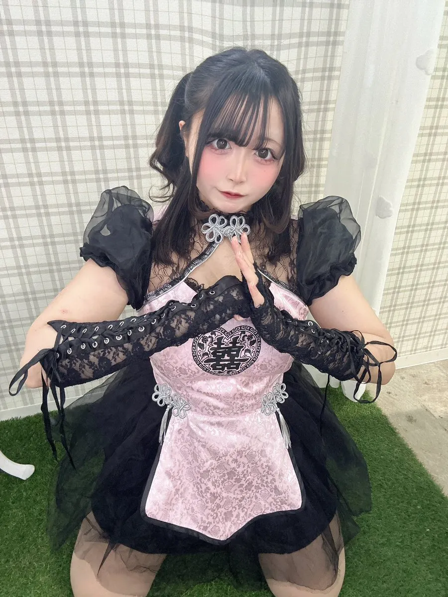 ぬこち。MAIDenPINK@NukochiMeP