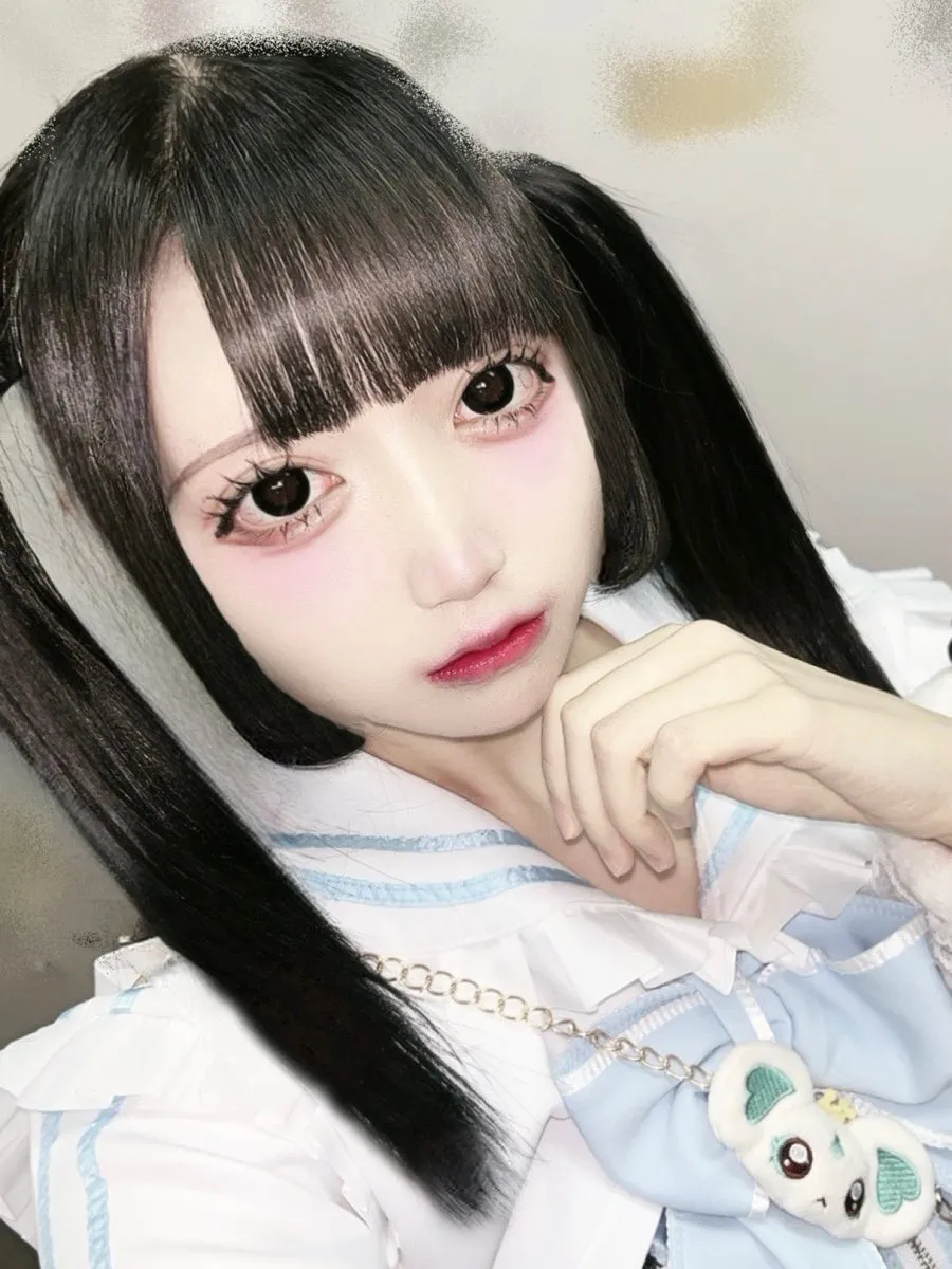 ねむちゃん@anaosi14_nemu