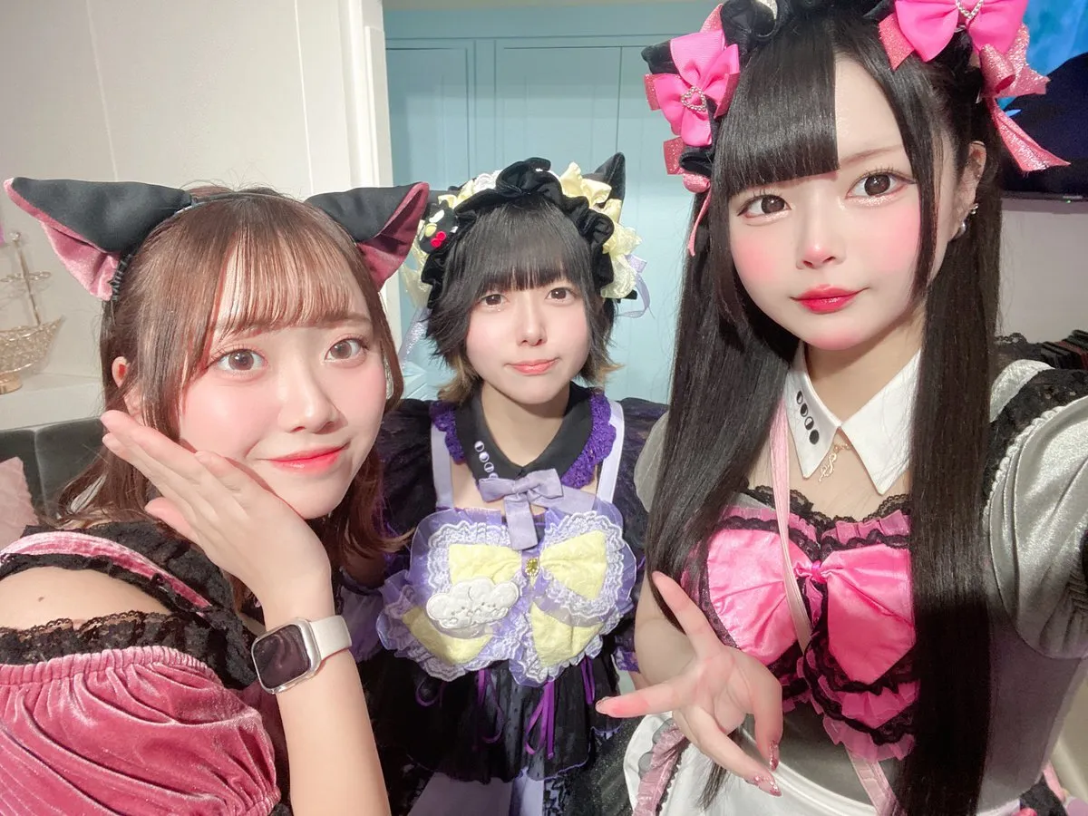 🌕Emily with Paper moon🌕【コンカフェ】新人キャスト募集中🐱@emily_papermoon