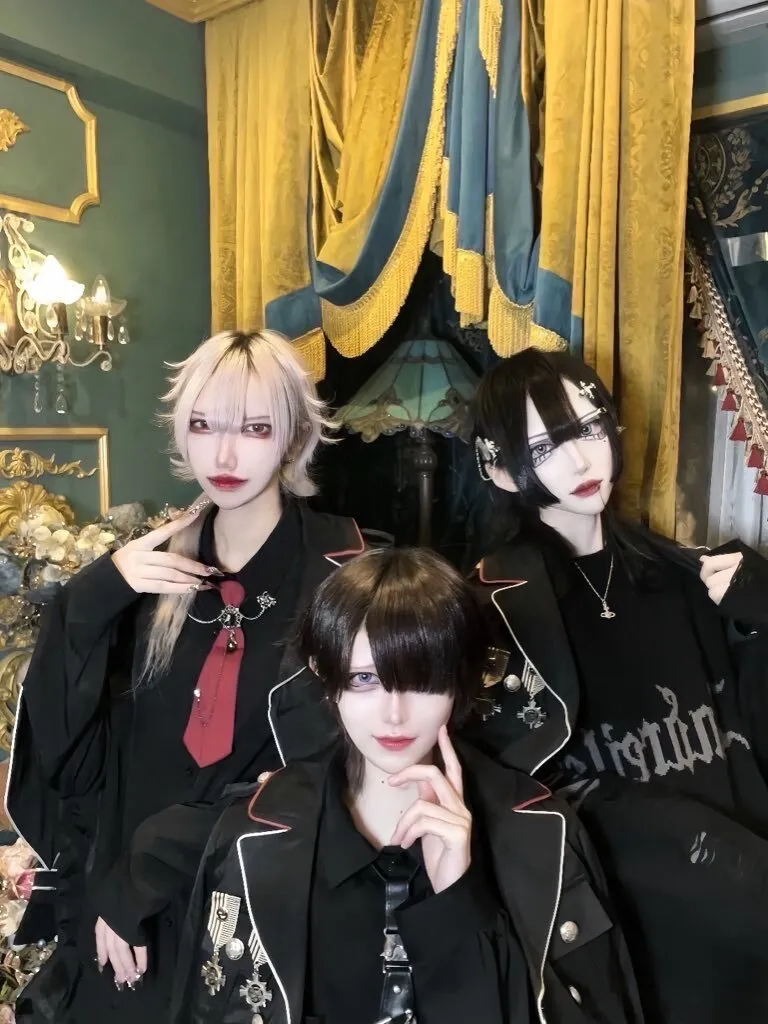 夢幻人形劇【歌舞伎町男装コンカフェ】人形募集中@mugen_doll