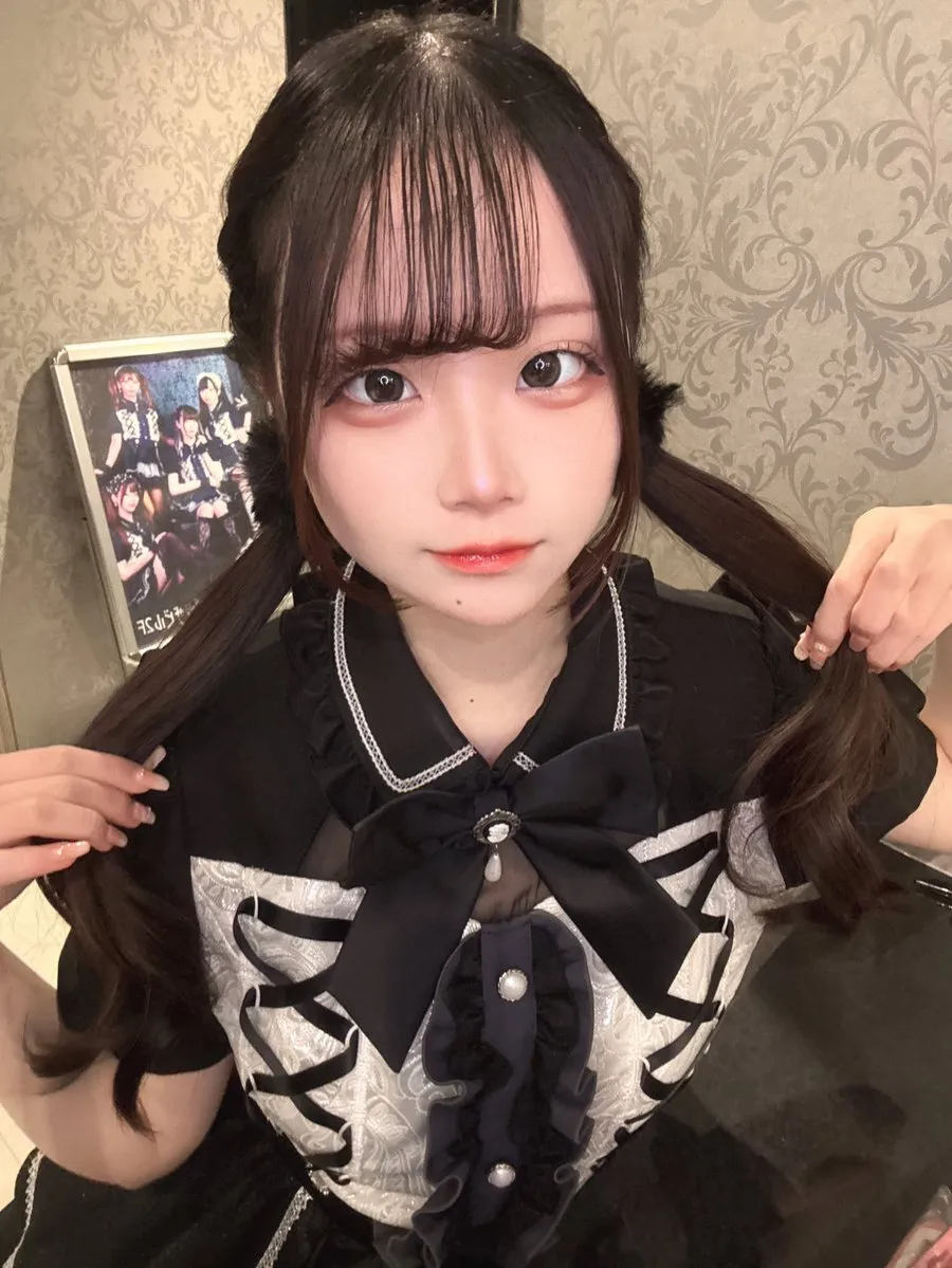 ゆらく@yura9_melanlily