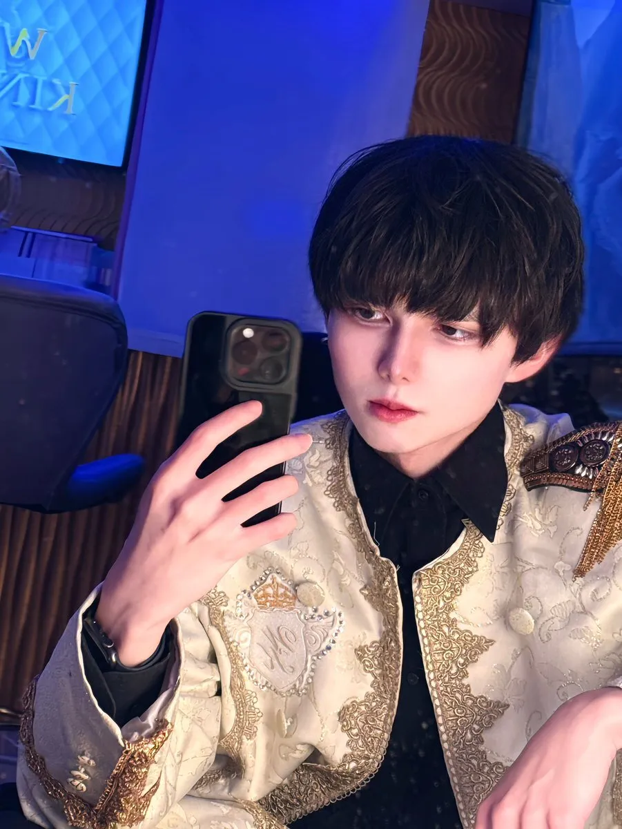 ルナ【WHITE⚜️KINGDOM】@WHITE_Luna04