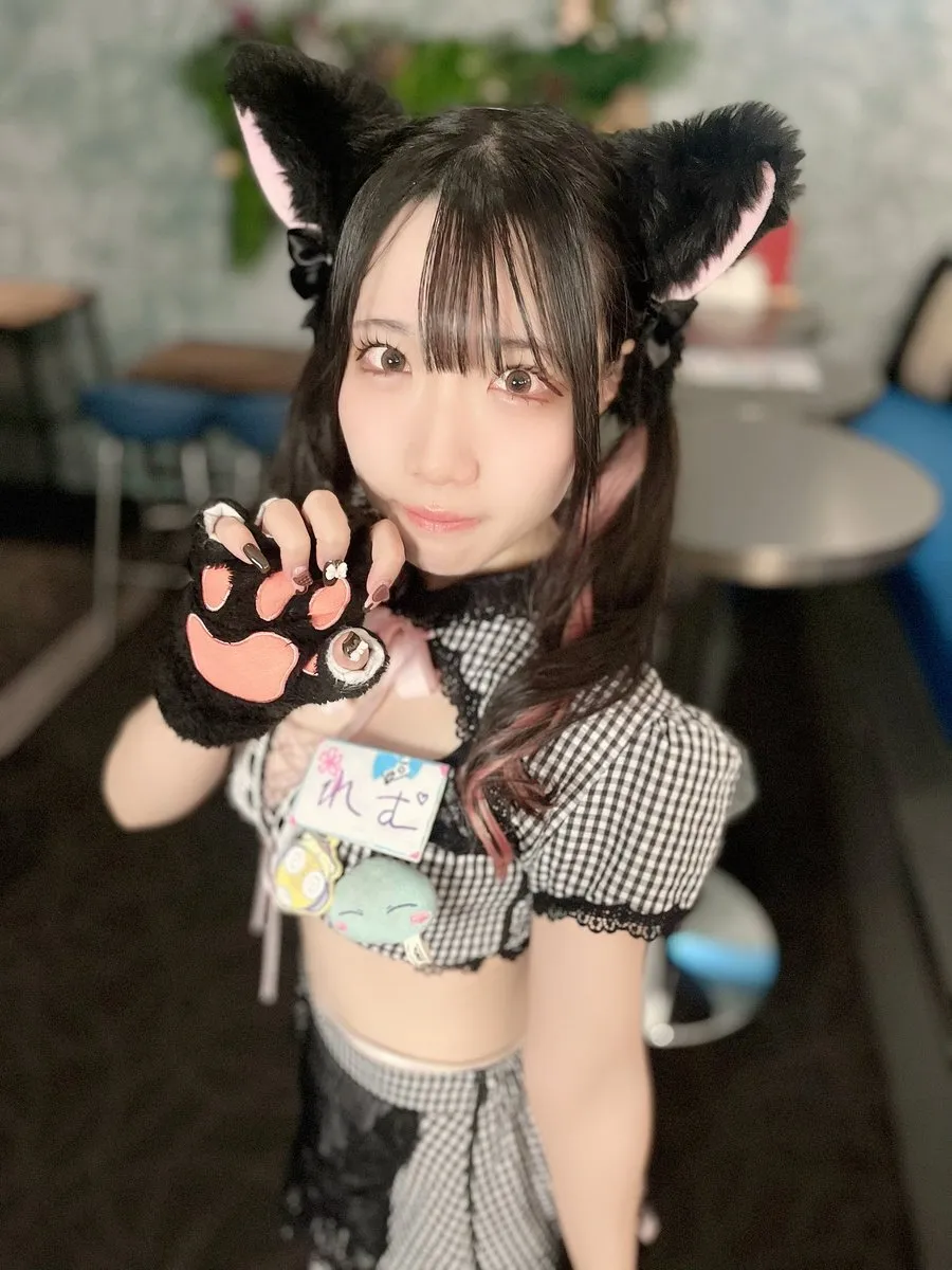 【池袋にゃんパラ】にゃんこパラダイス🐈SNSでバズる👆@NyankoParadise_