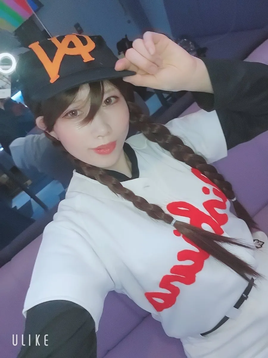 しの（ぴっぴのちゃん🧣）長身むきむき髭おぢさん@polon_shino