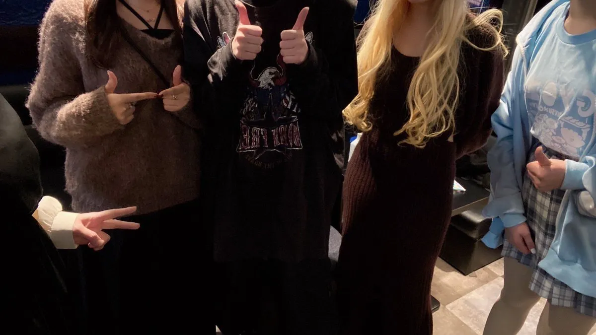 アニソンカラオケバーレイヤーズ@池袋@layers_saki