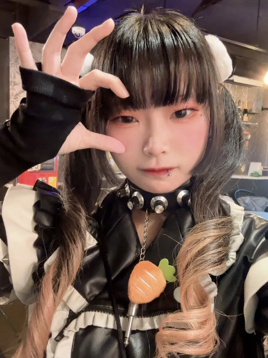 おてて🎸🐇@MAIDROCKCAFE@otete_mrc