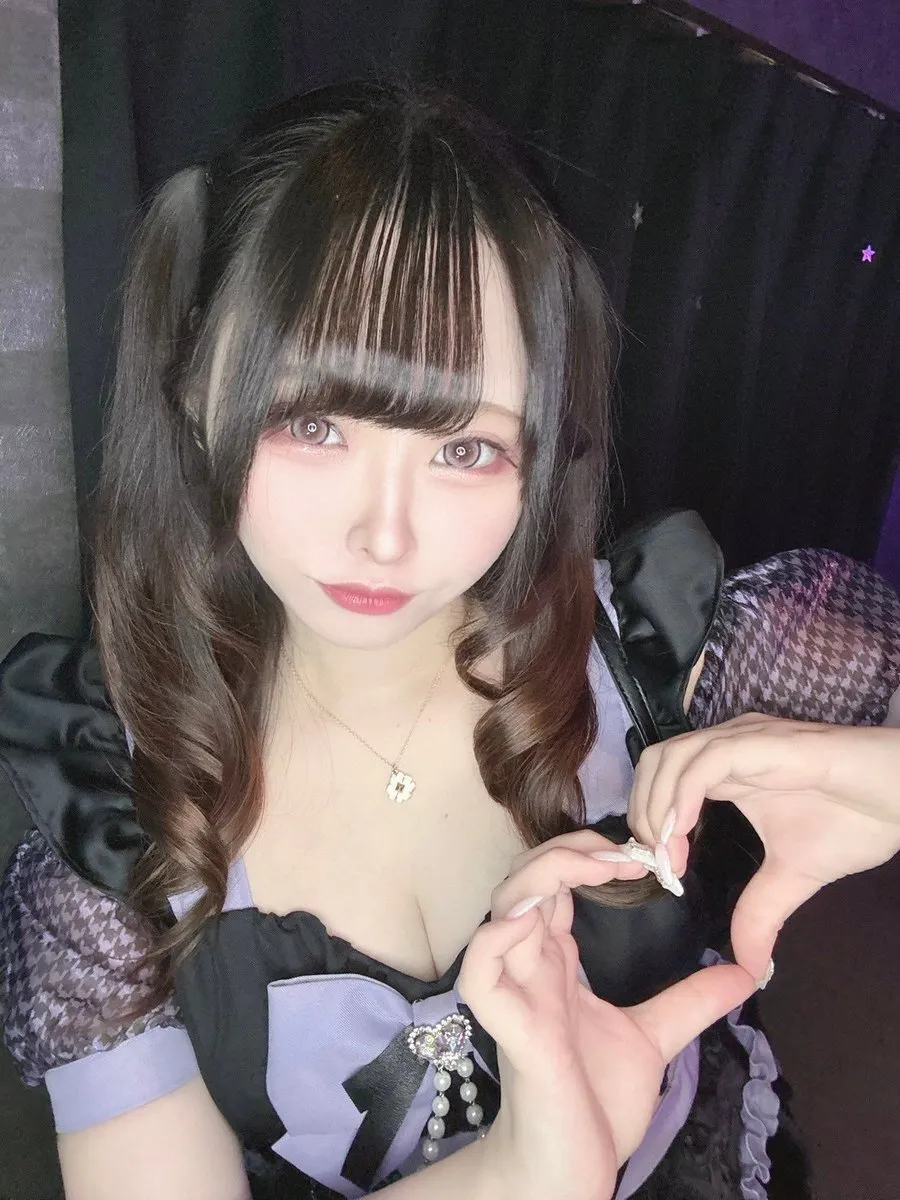 【新規オープン🎀】推しへの愛は深く💫秋葉原コンカフェ@oshiai_akb