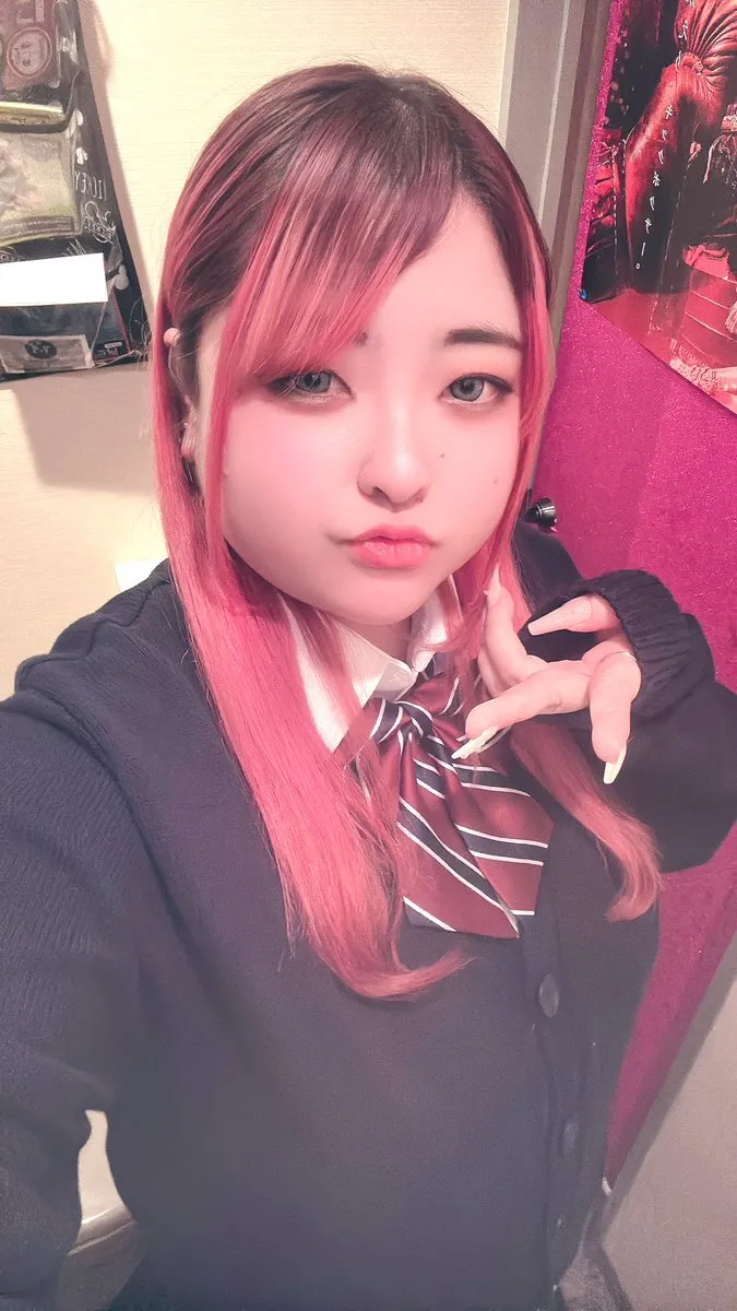 ʚ ろ あ ɞ 👾 @Angel@os9_tx