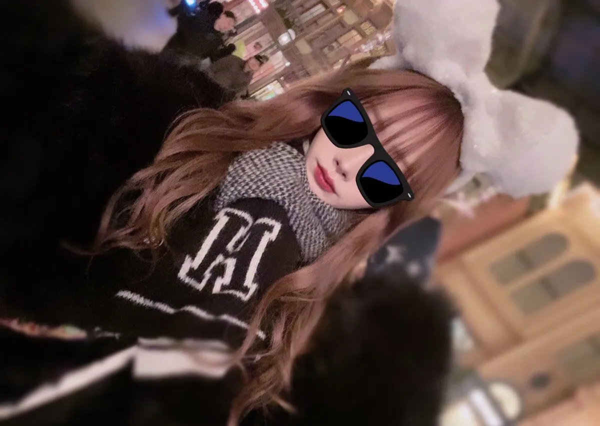 れいな@overture_reina