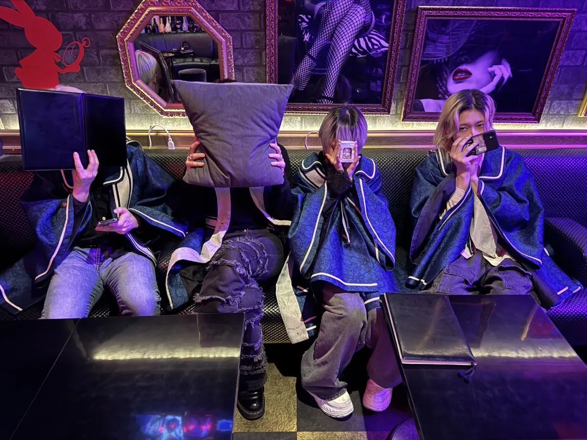 異世界迷宮メンズコンカフェ『アルカクロス』✝️朝霧グループ@arcacross_cafe