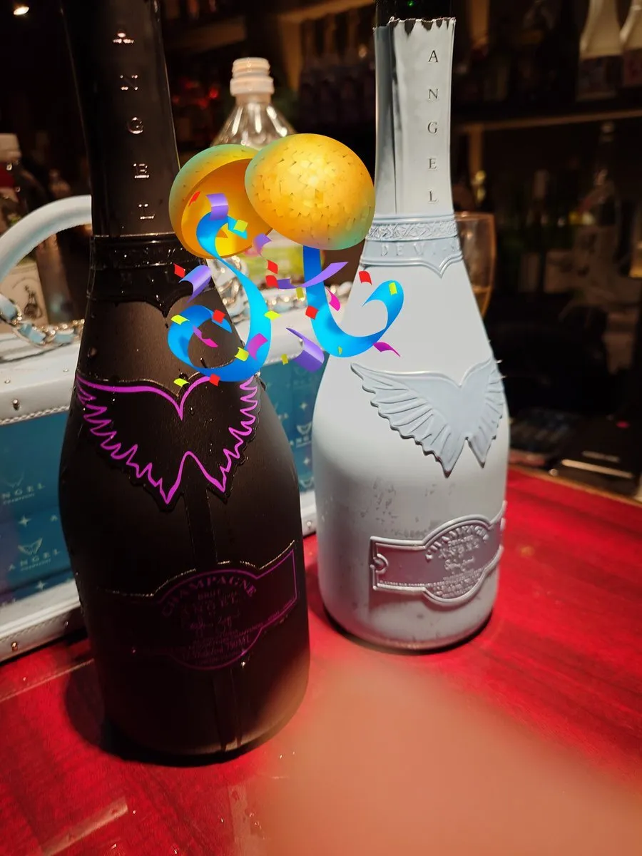 れお🦁🍾3/10、3/15バースデー@leo__cafe