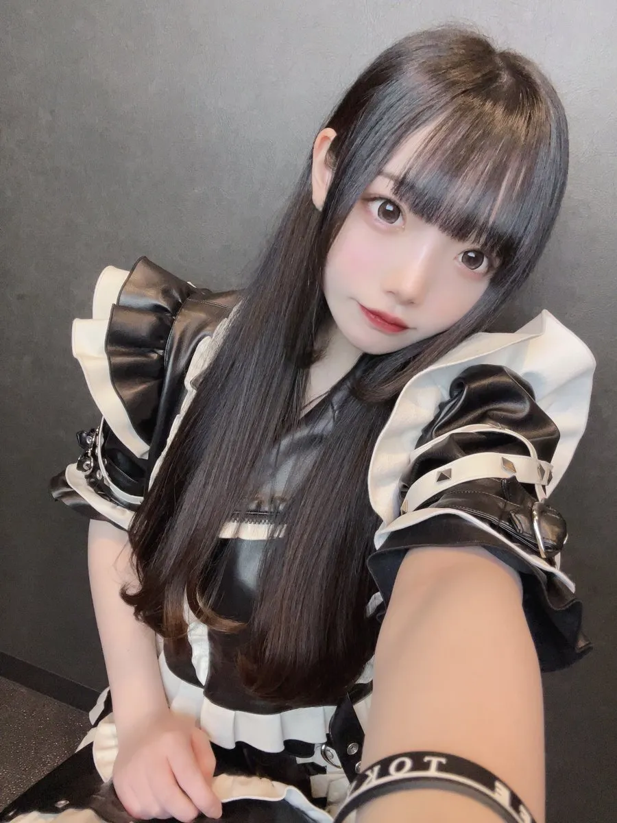 りる@MAIDROCKCAFE@riru_mrc