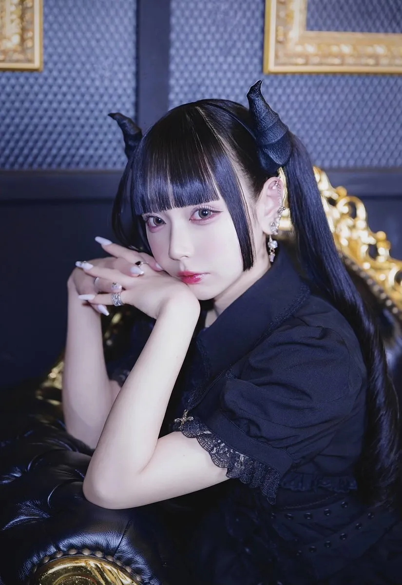 LunaticBleis⛪️大久保 ✙_𝐂𝐚𝐟𝐞 ＆ 𝐛𝐚𝐫_✙@Luna_okub0